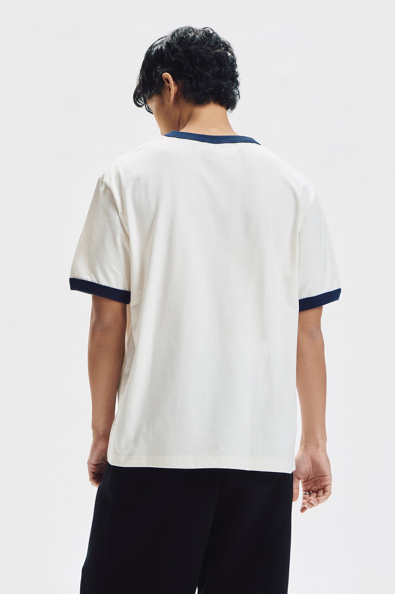 990372-Off White (4).jpg