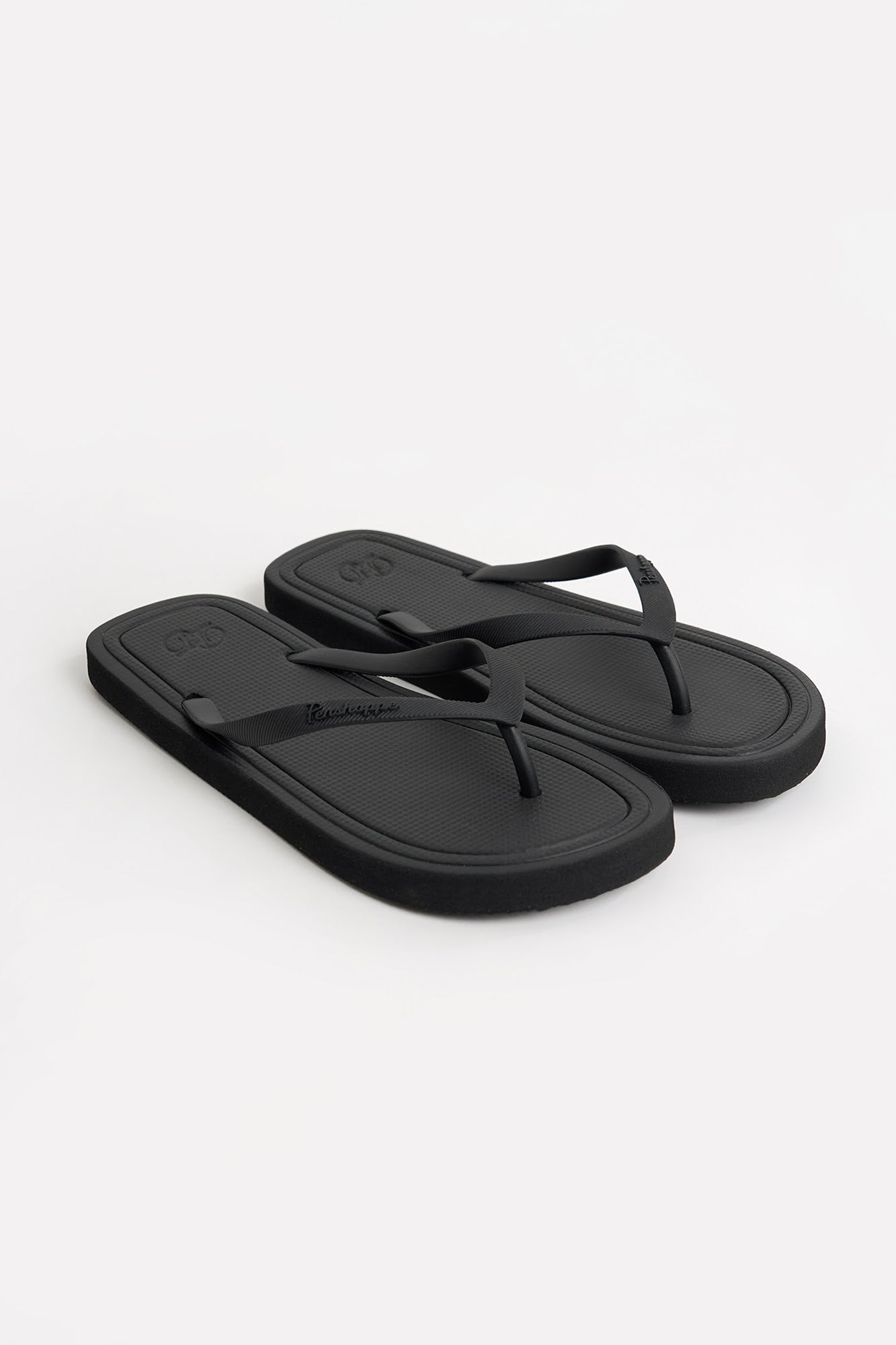 990478-Black (1).jpg