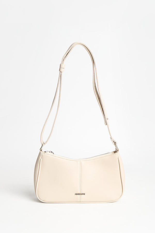 990495-Off White (2).jpg