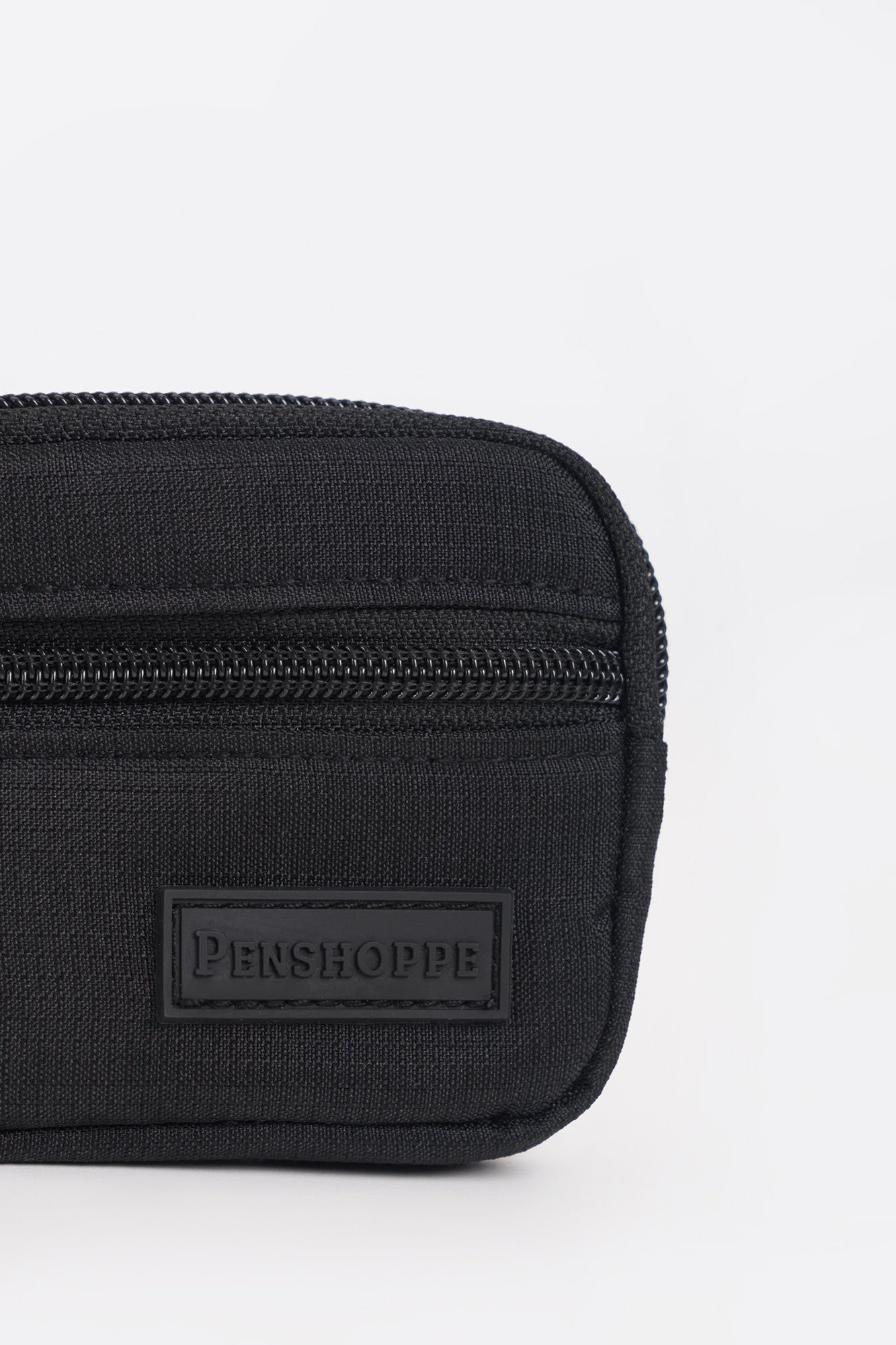 990557-Black (2).jpg