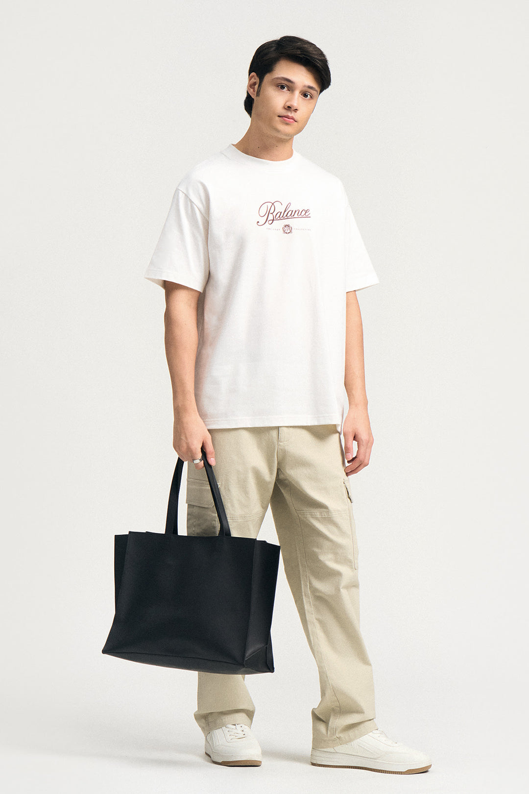 990564-Off White (1).jpg