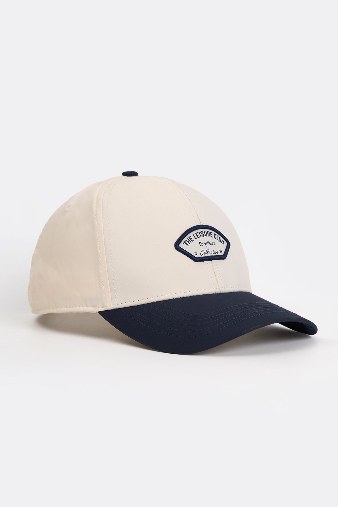 990582-Off White (1).jpg