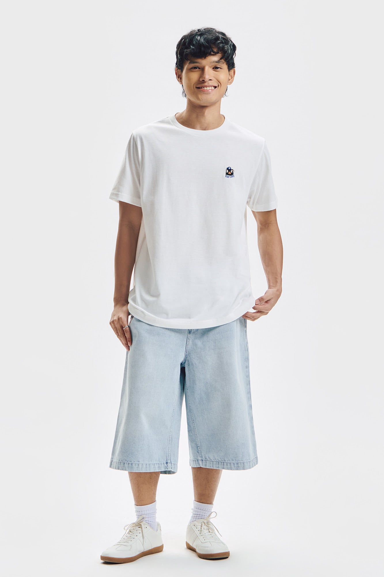 990642-White (4).jpg