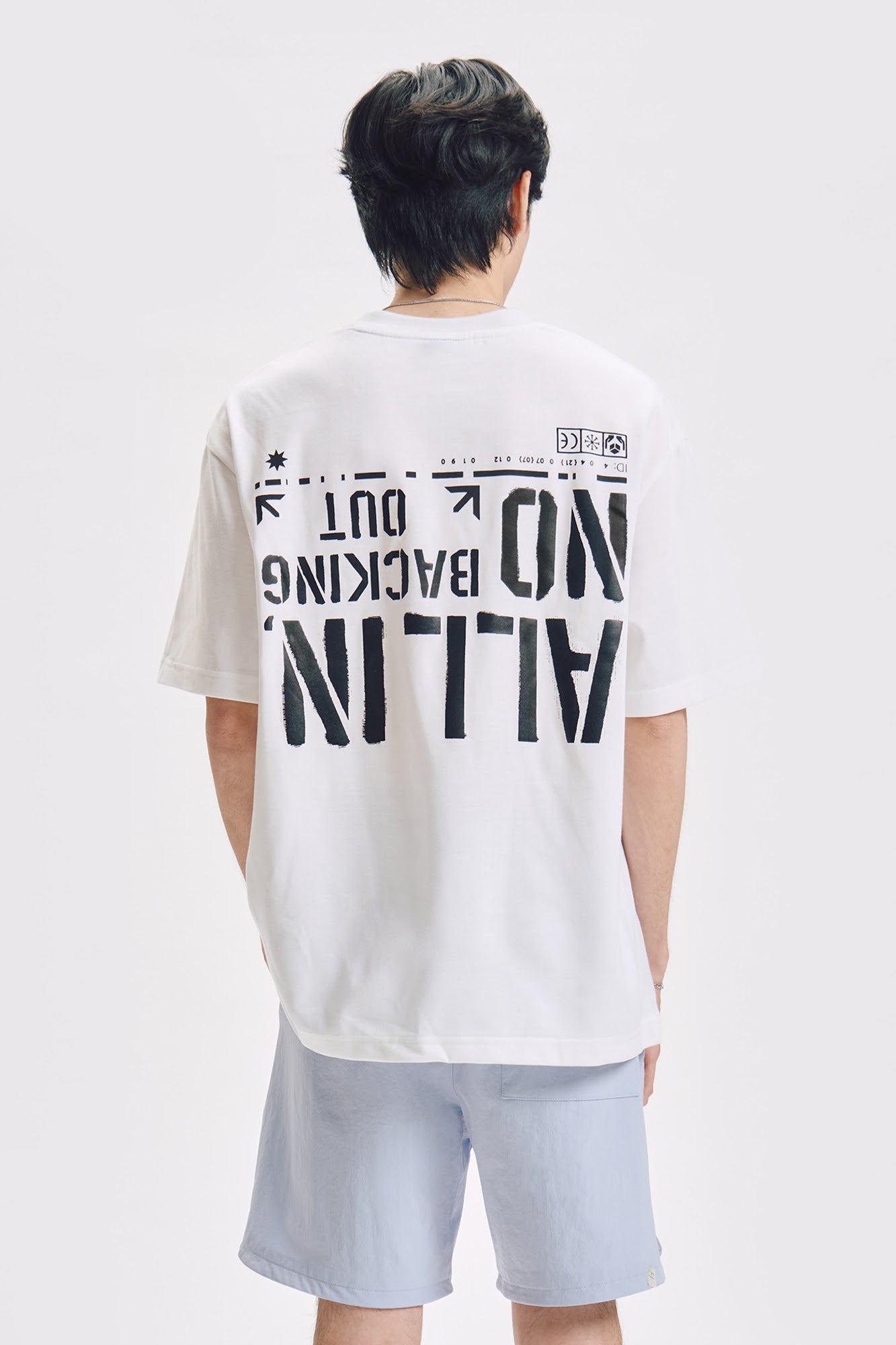 990645-Off White (5).jpg