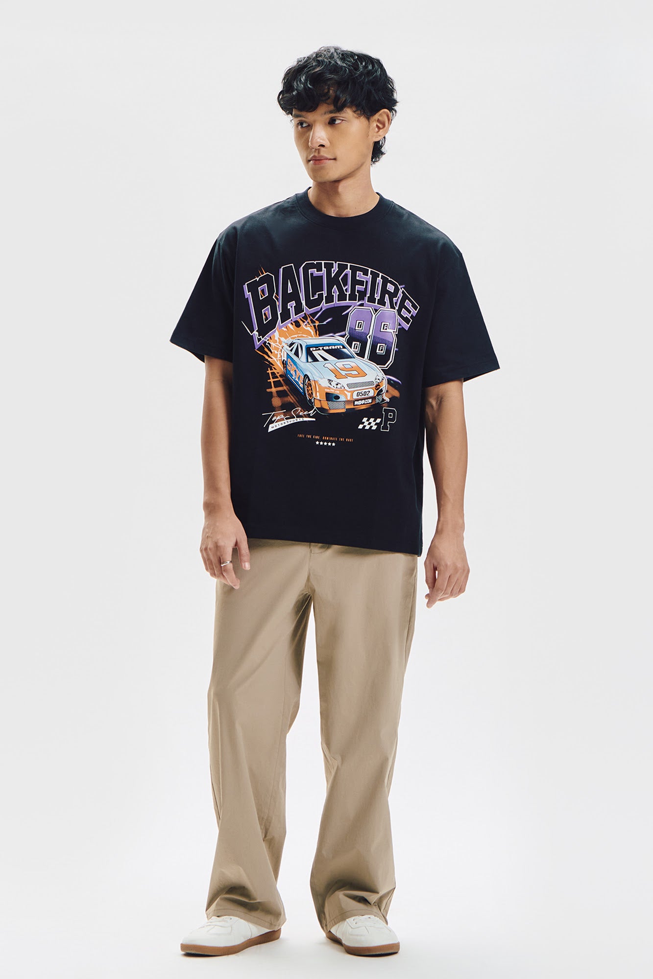 990655-Black (1).jpg