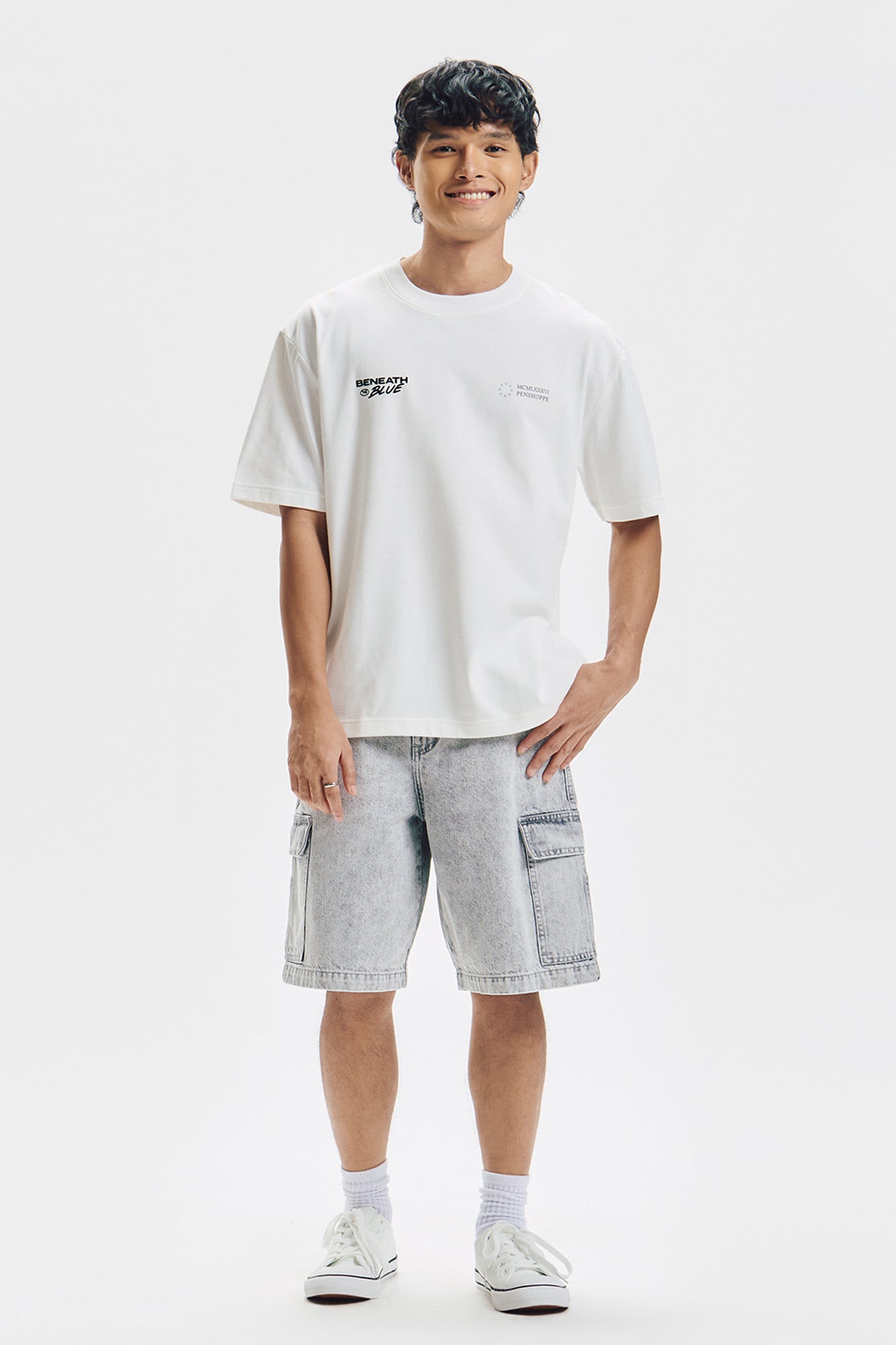 990656-Off White (1).jpg