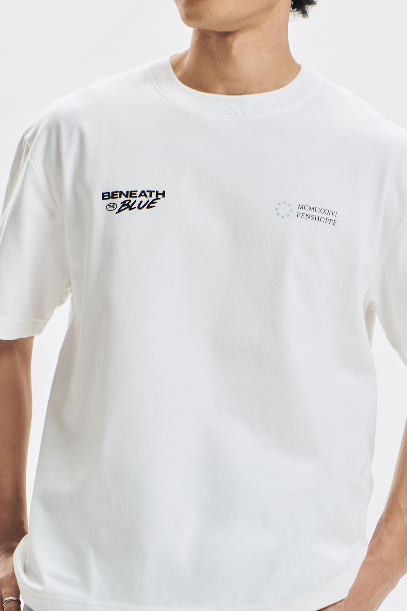 990656-Off White (2).jpg