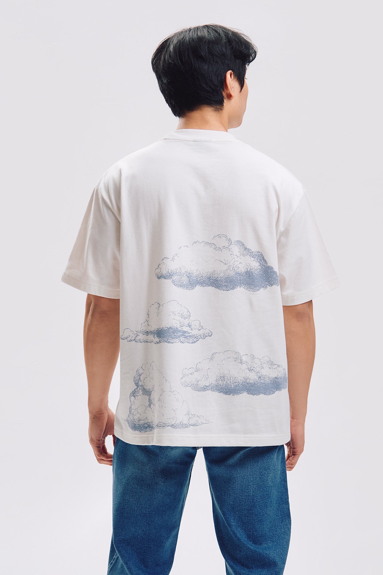 990677-Off White (3).jpg