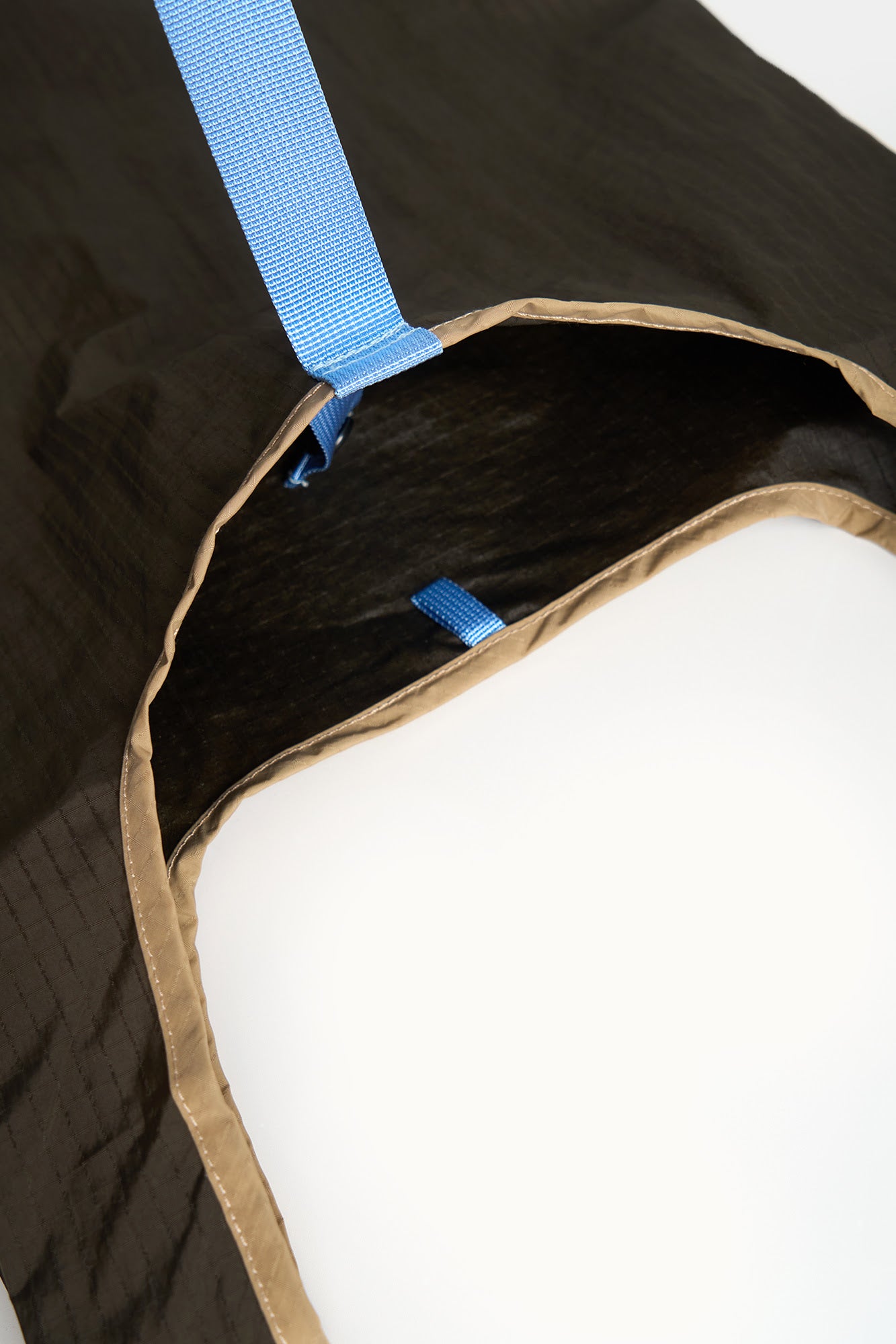 990694-Olive (5).jpg