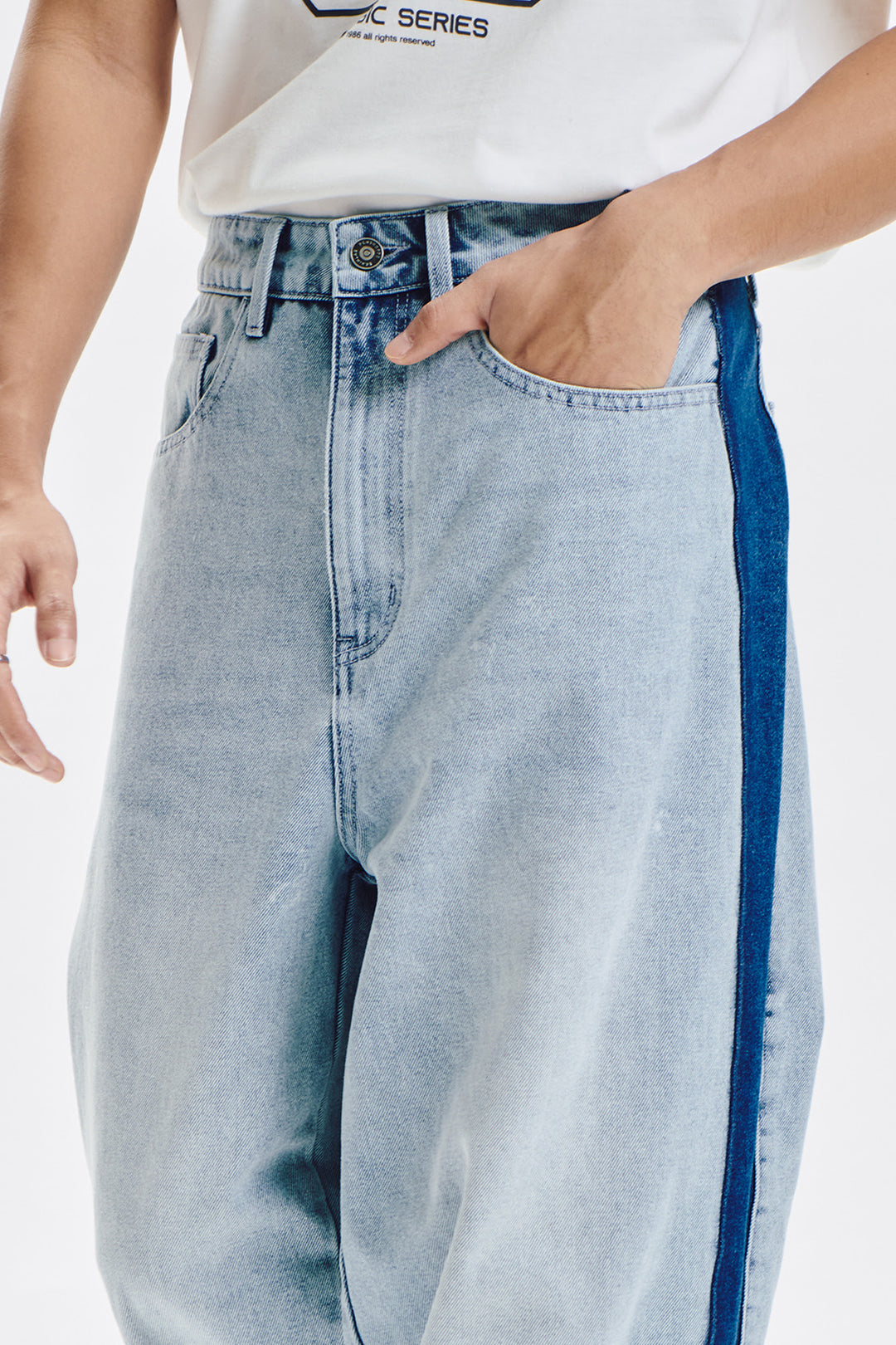 990704-Light Blue (2).jpg