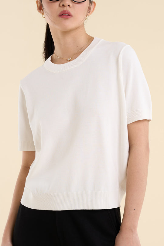 990713-Off White (2).jpg