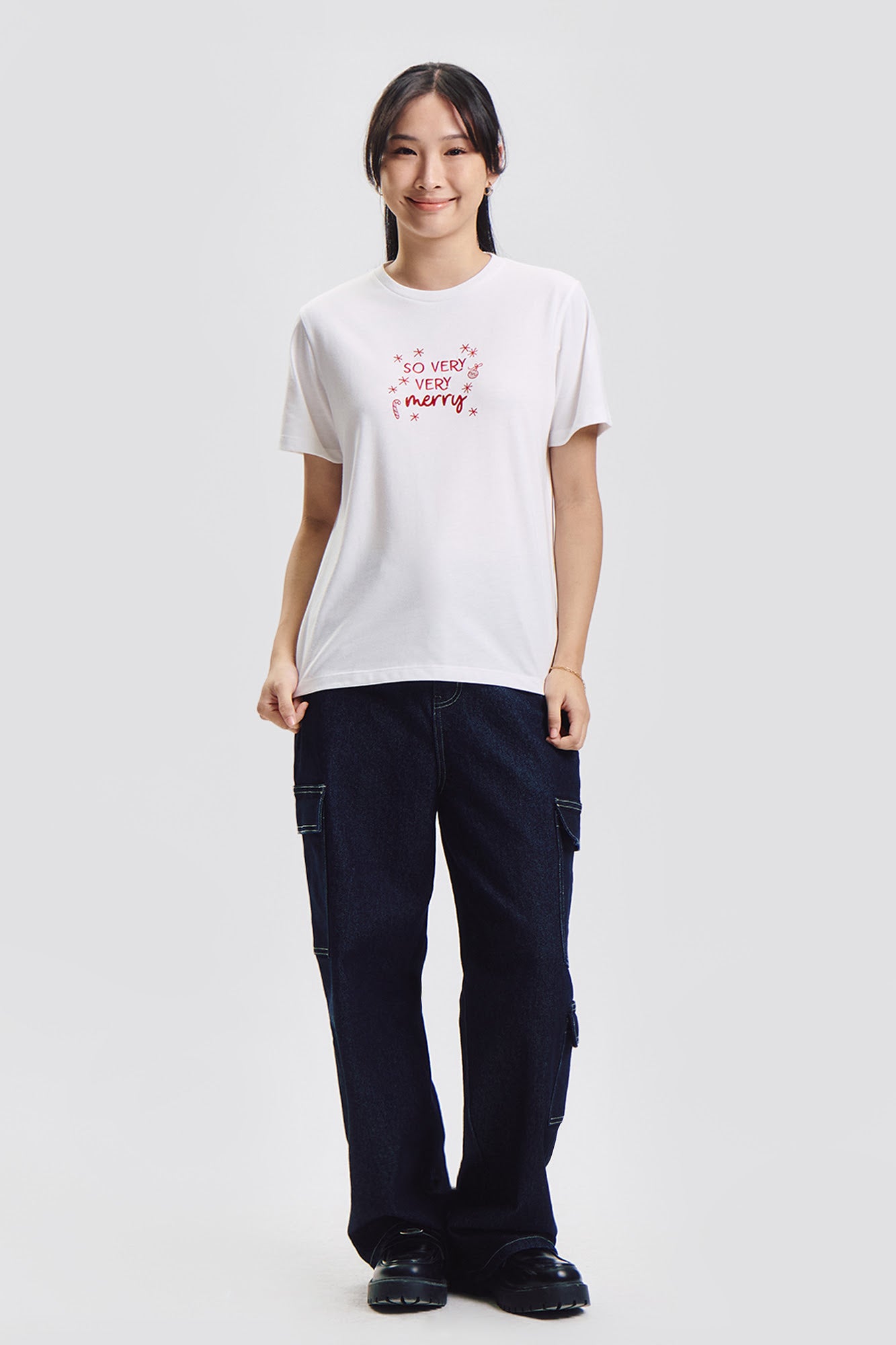 990714-Off White (1).jpg