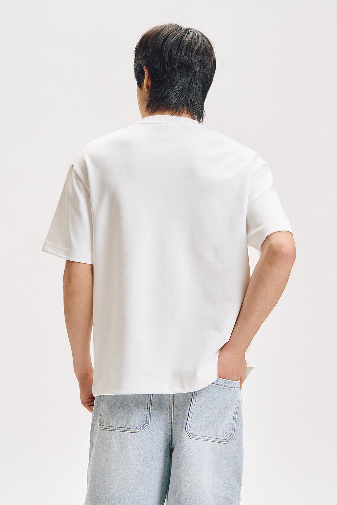 990813-Off White (3).jpg