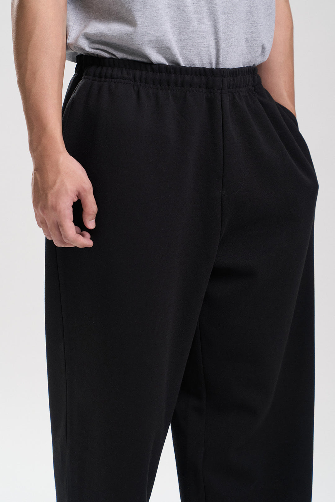 990860-Black (1).jpg