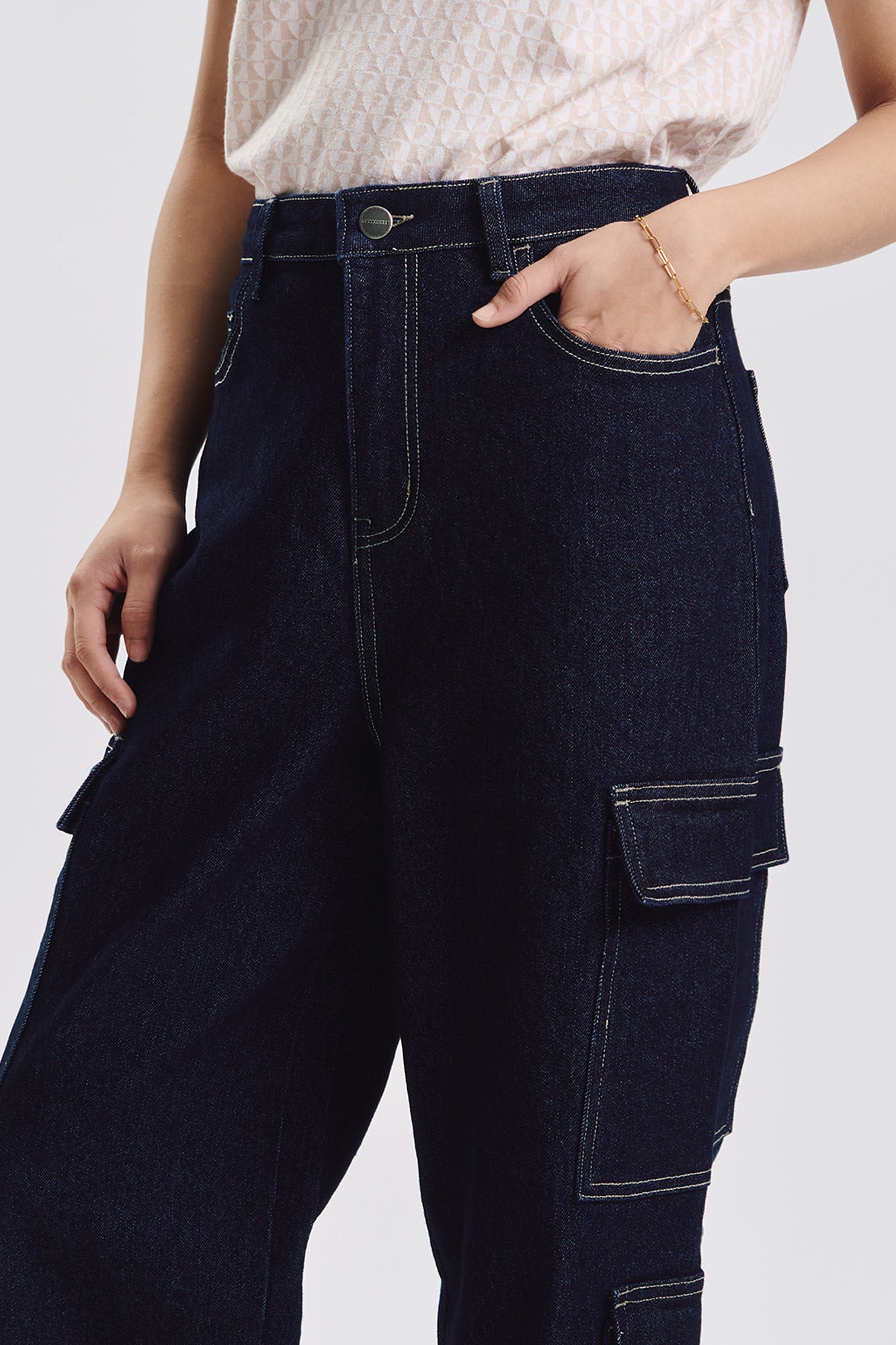 990883-Indigo (2).jpg