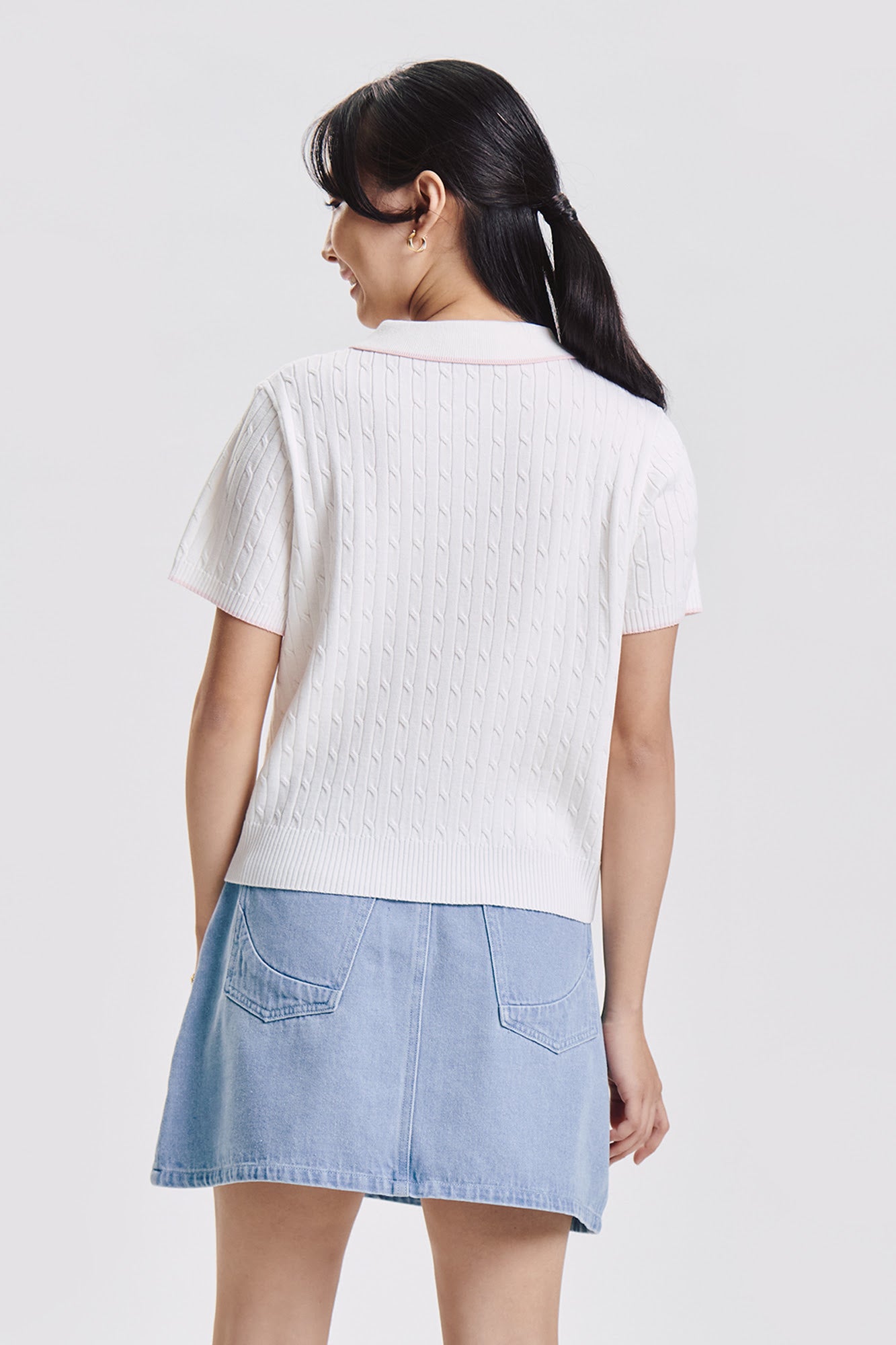 990888-Off White (4).jpg