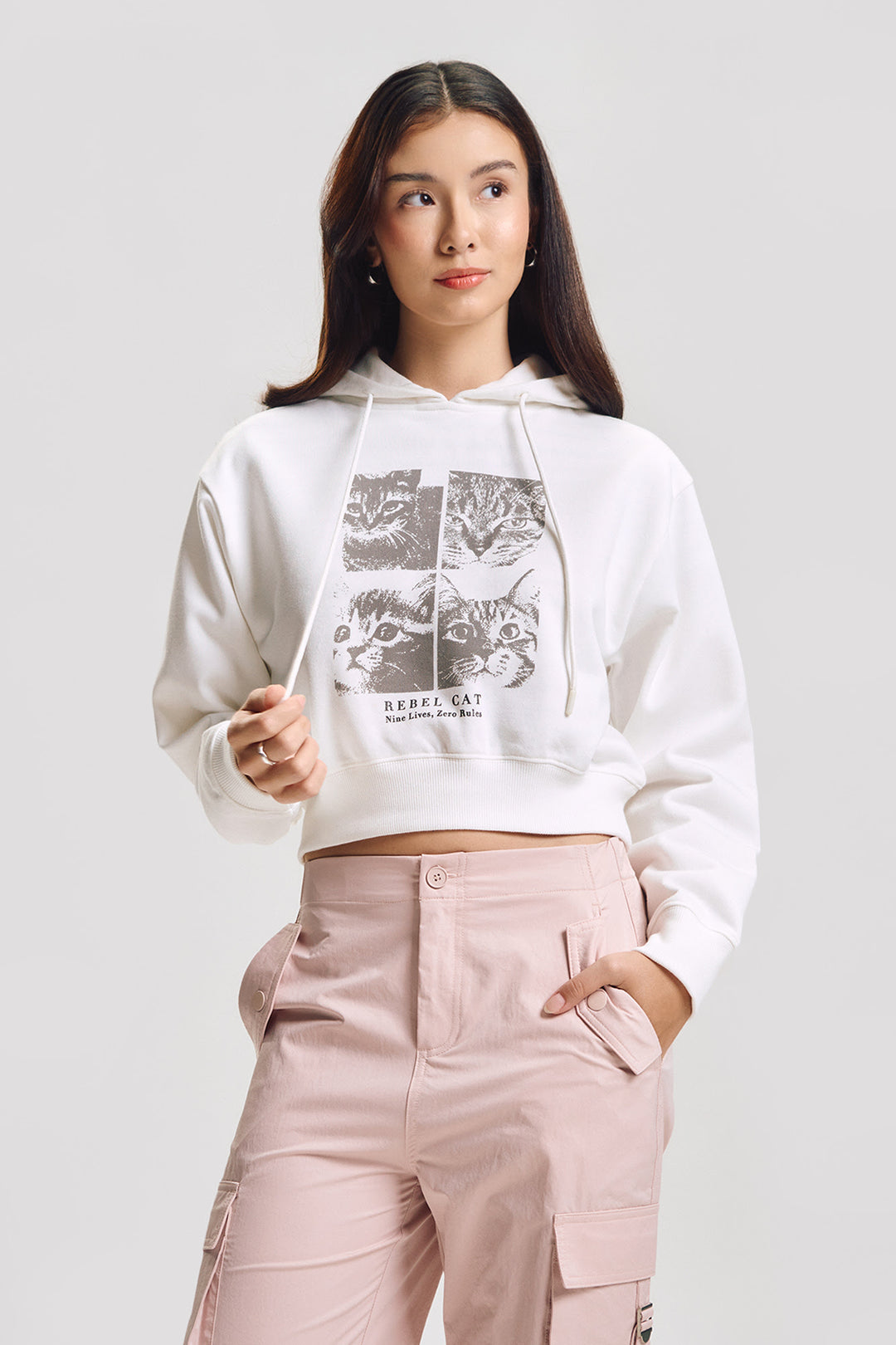 990895-Off White (3).jpg