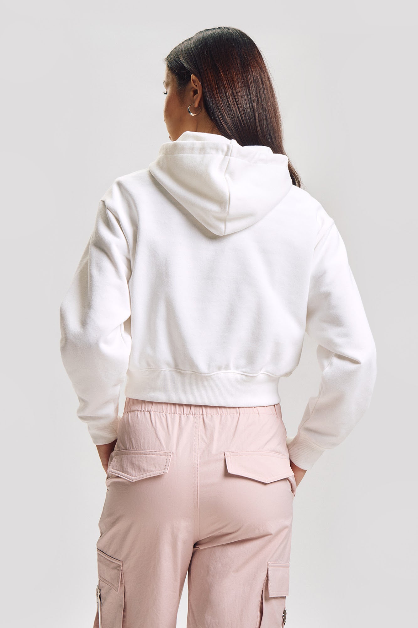 990895-Off White (4).jpg