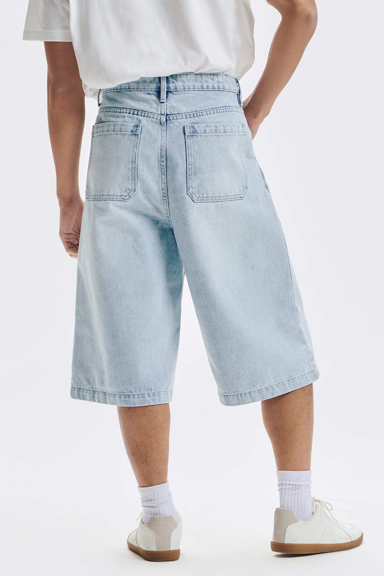 990924-Light Blue (3).jpg