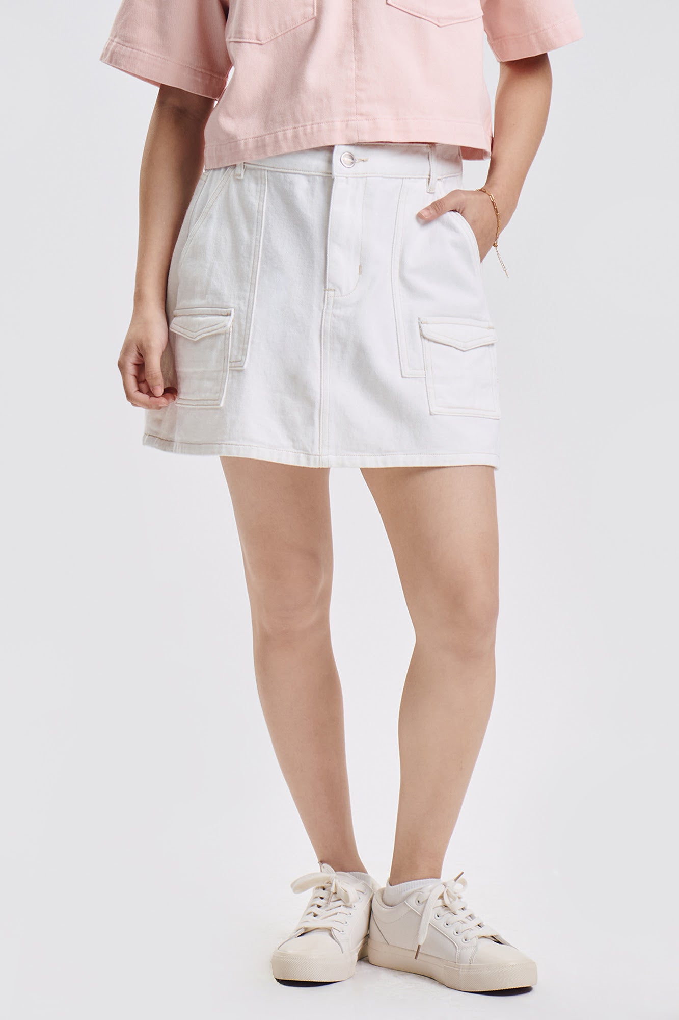 991002-White (4).jpg