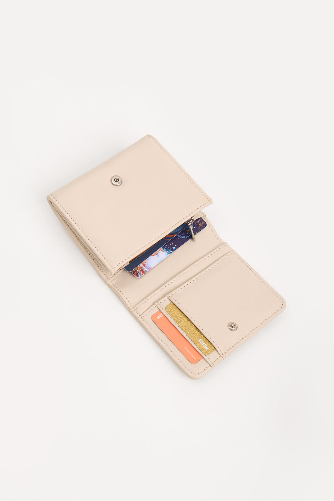 991024-Off White (4).jpg