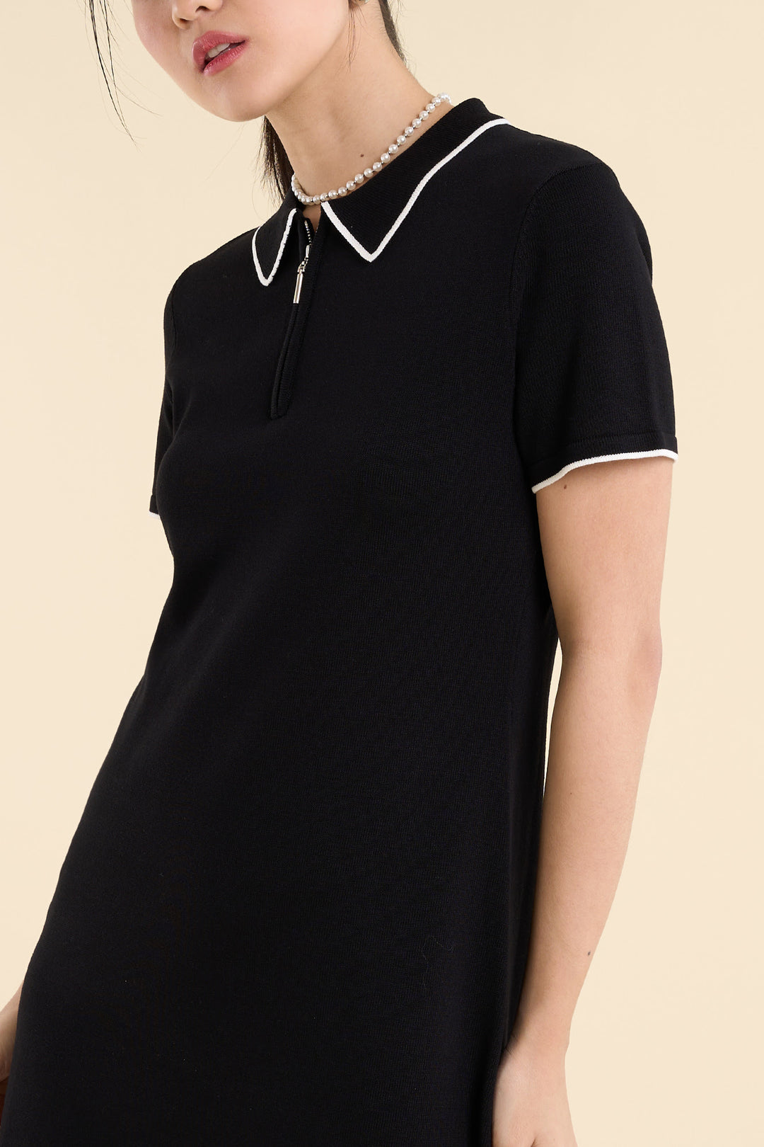 991071-Black (1).jpg