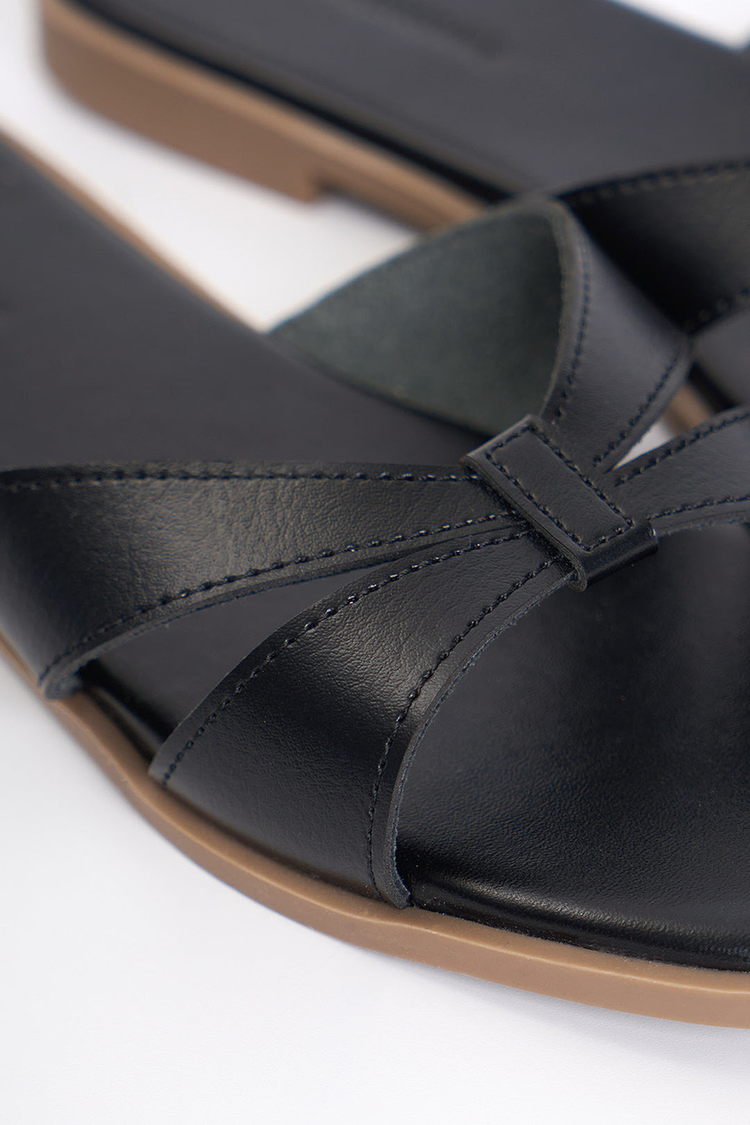 991369-Black (1).jpg