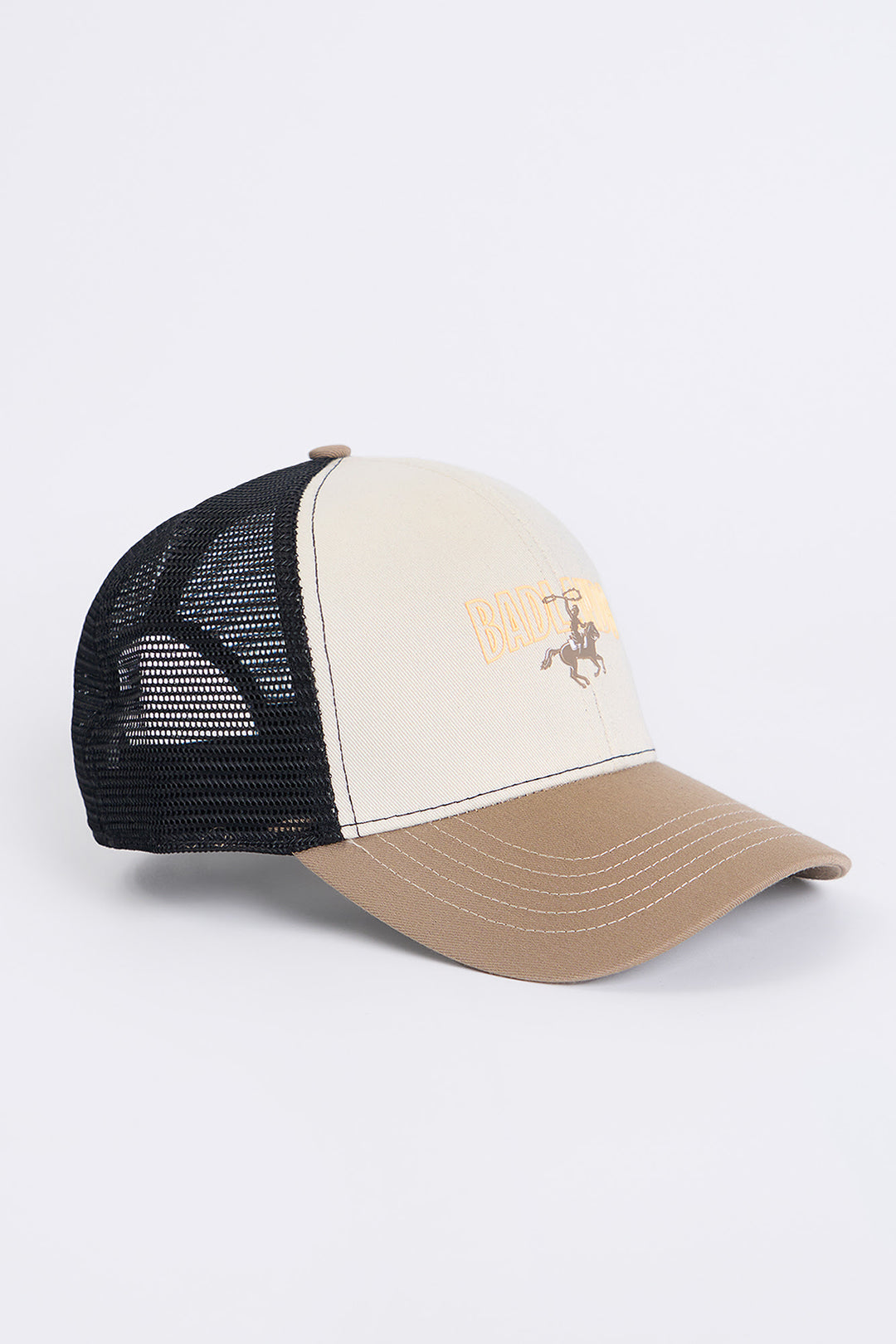 991393-Off White (3).jpg