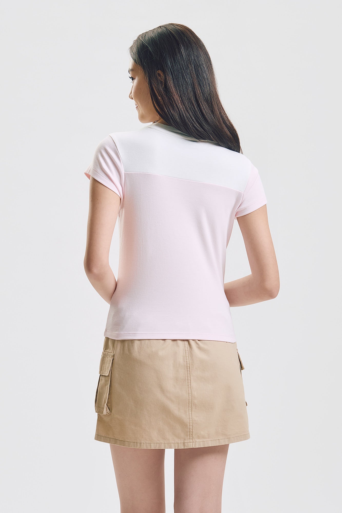 Slim Contrast Color Blocking T-Shirt with Branding