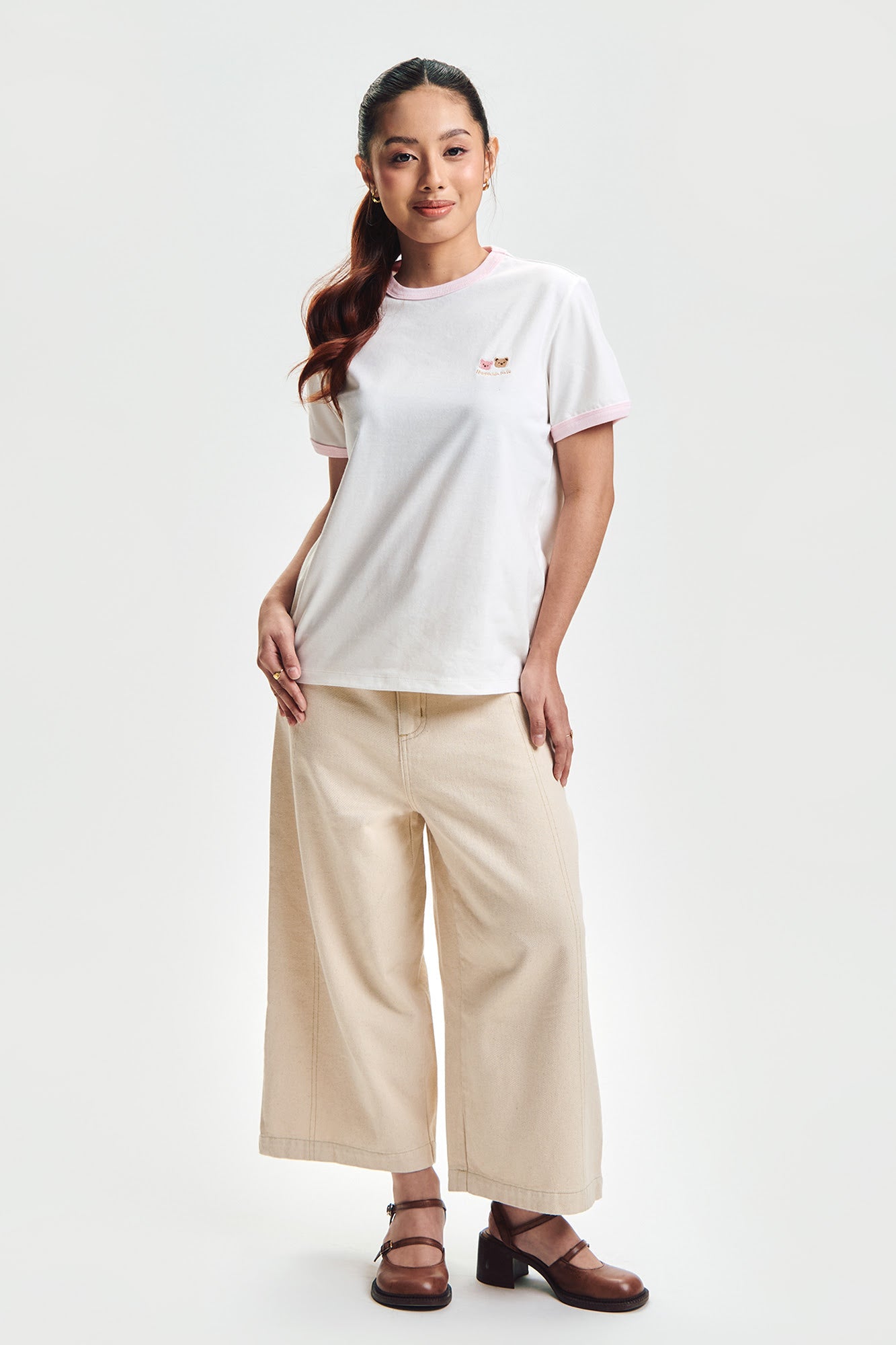 991472-Off White (1).jpg