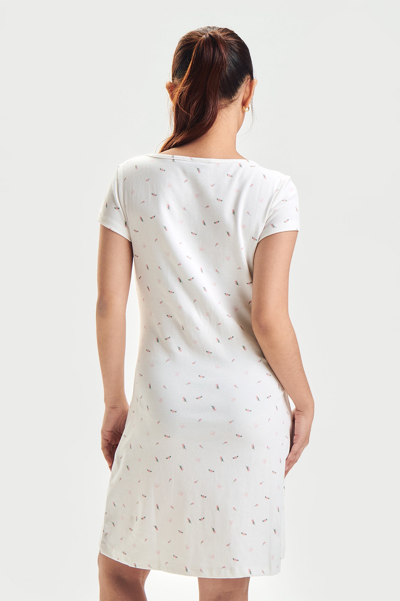 991481-Off White (4).jpg