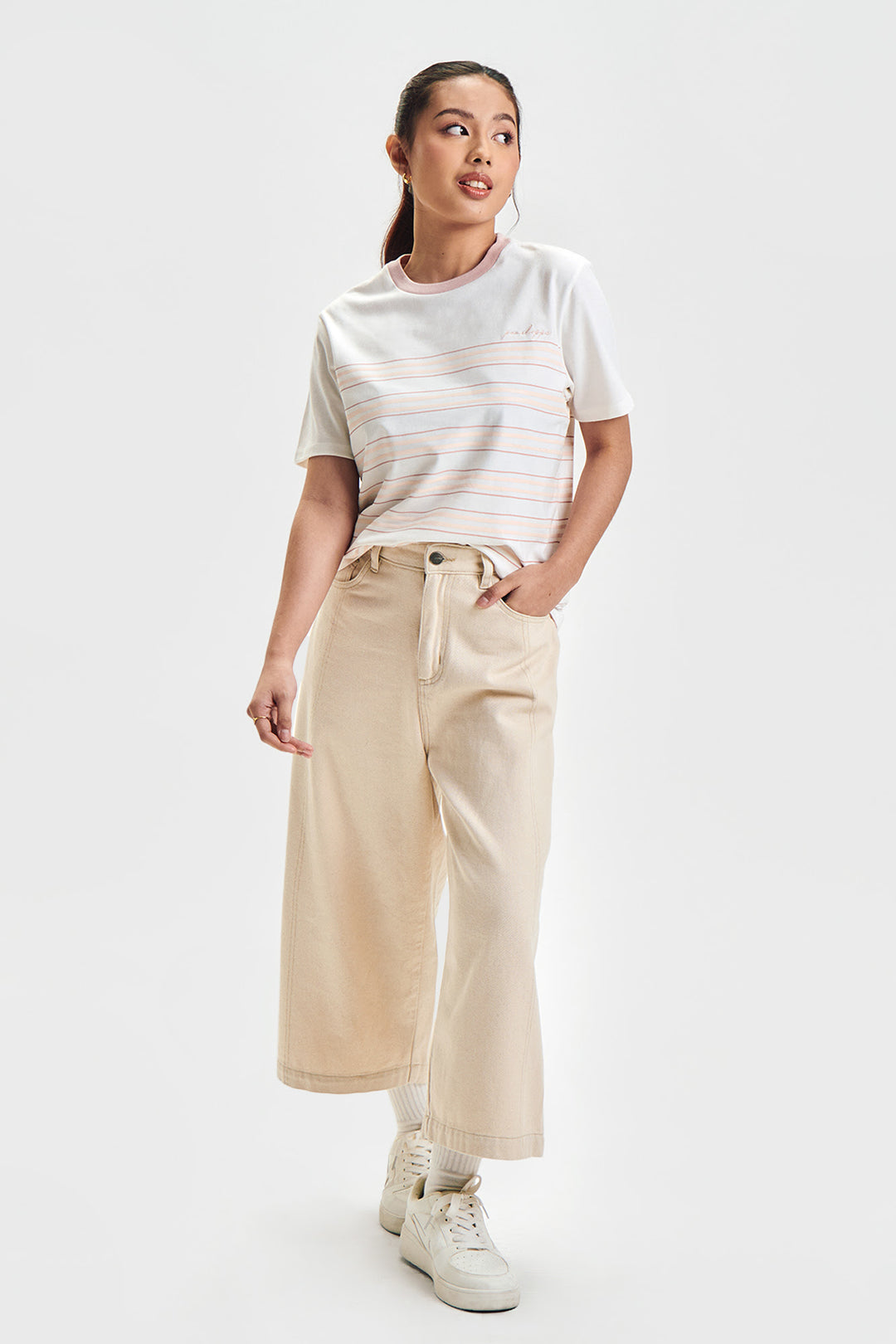 991487-White (1).jpg