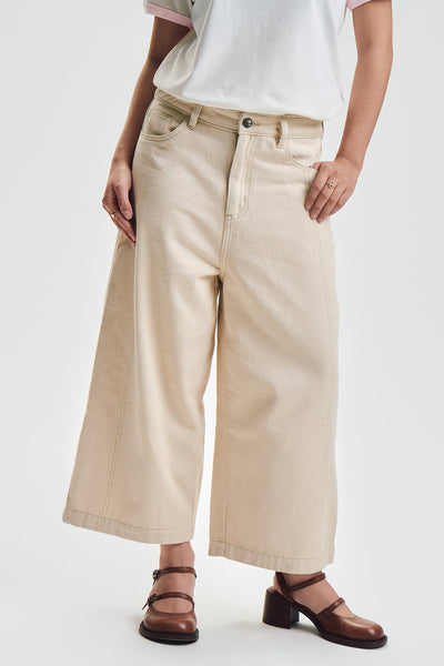 Contrast Stitching Culottes Jeans