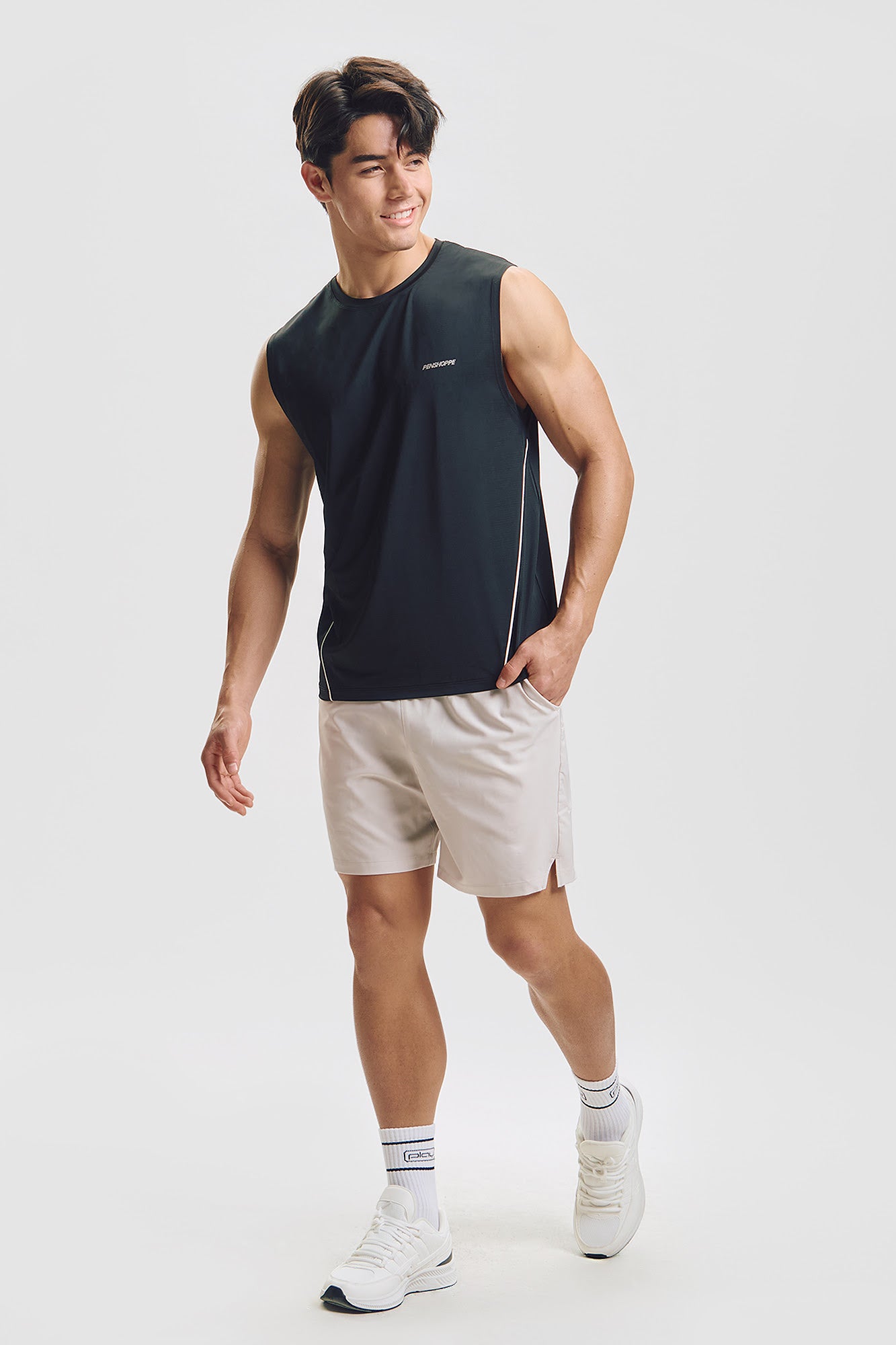 991536-Black (1).jpg