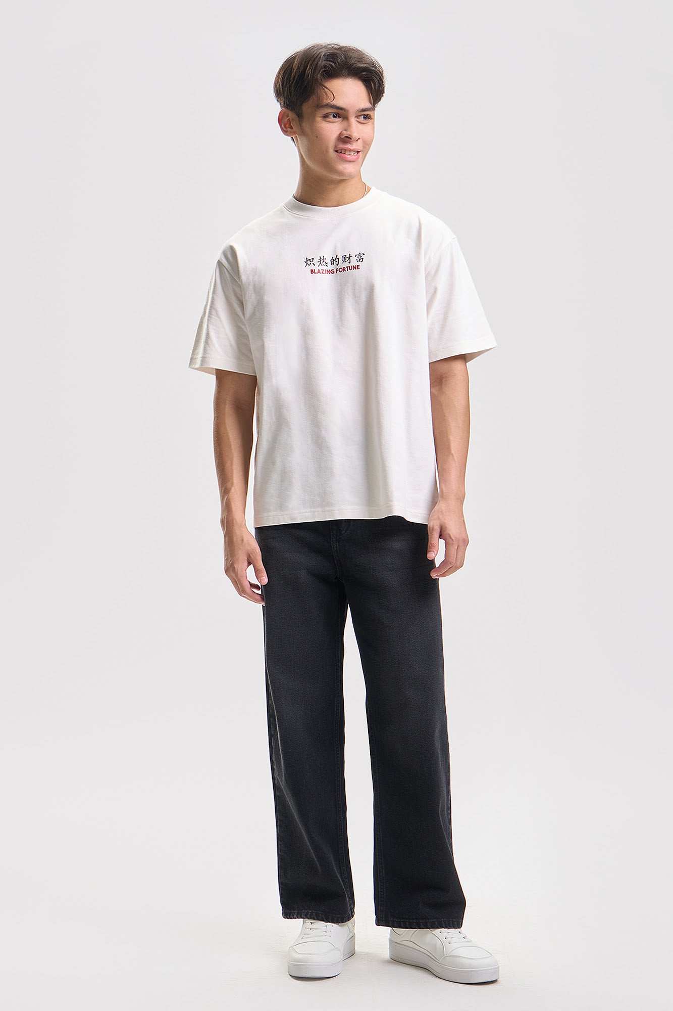 991543-Ivory (5).jpg