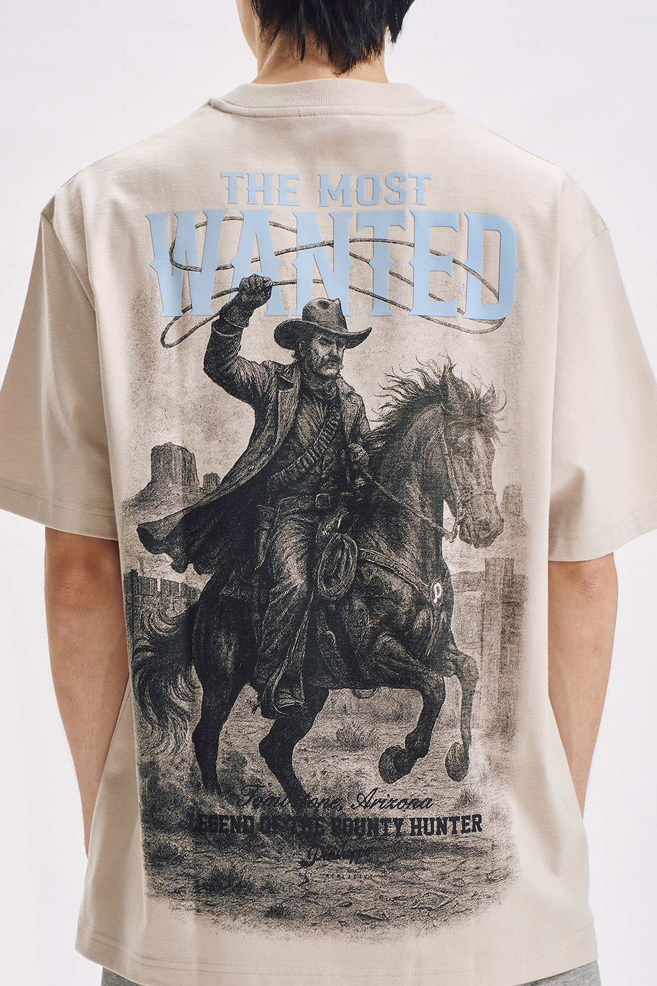 The Most Wanted Relaxed Graphic T-Shirt – PENSHOPPE