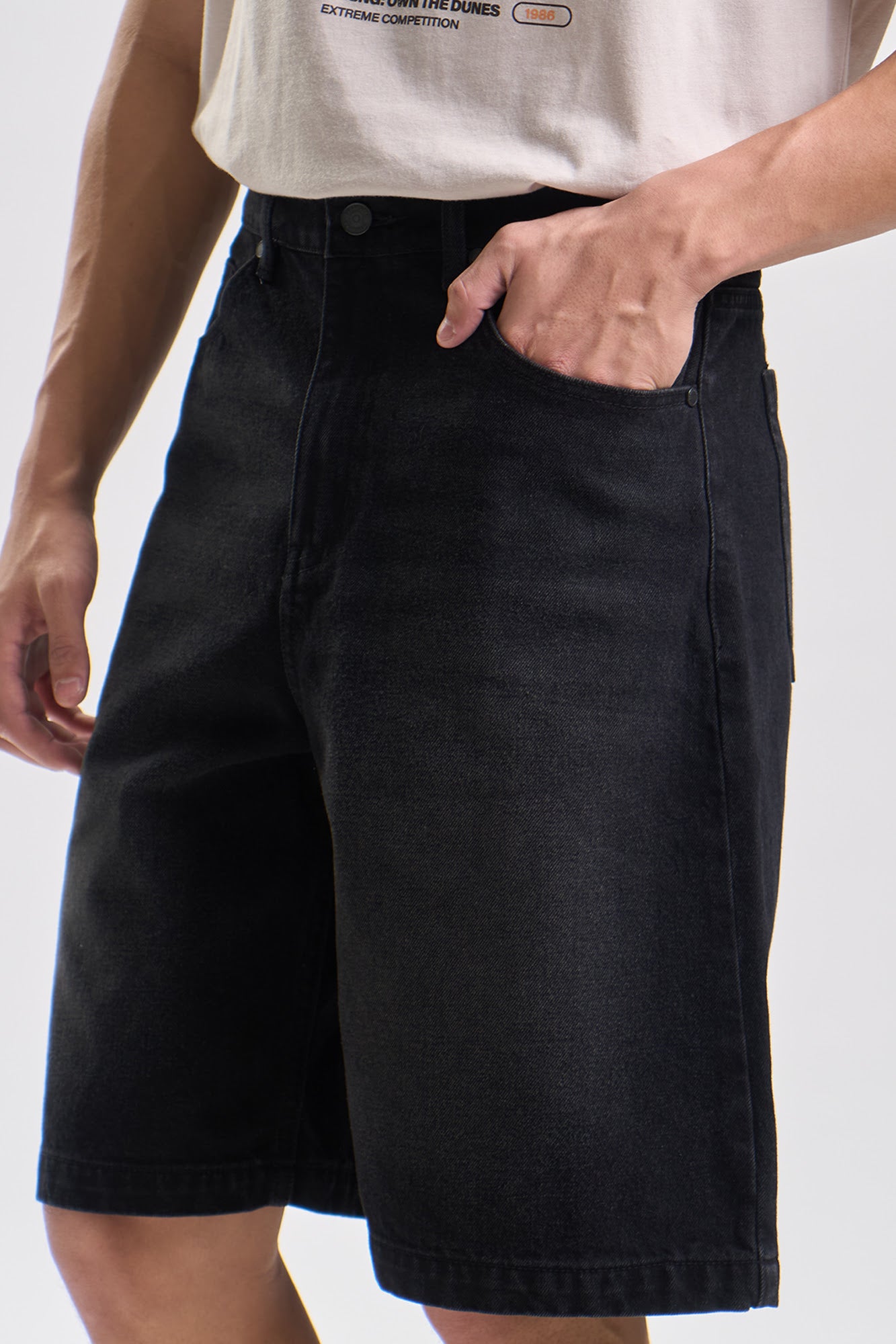 991612-Black (2).jpg