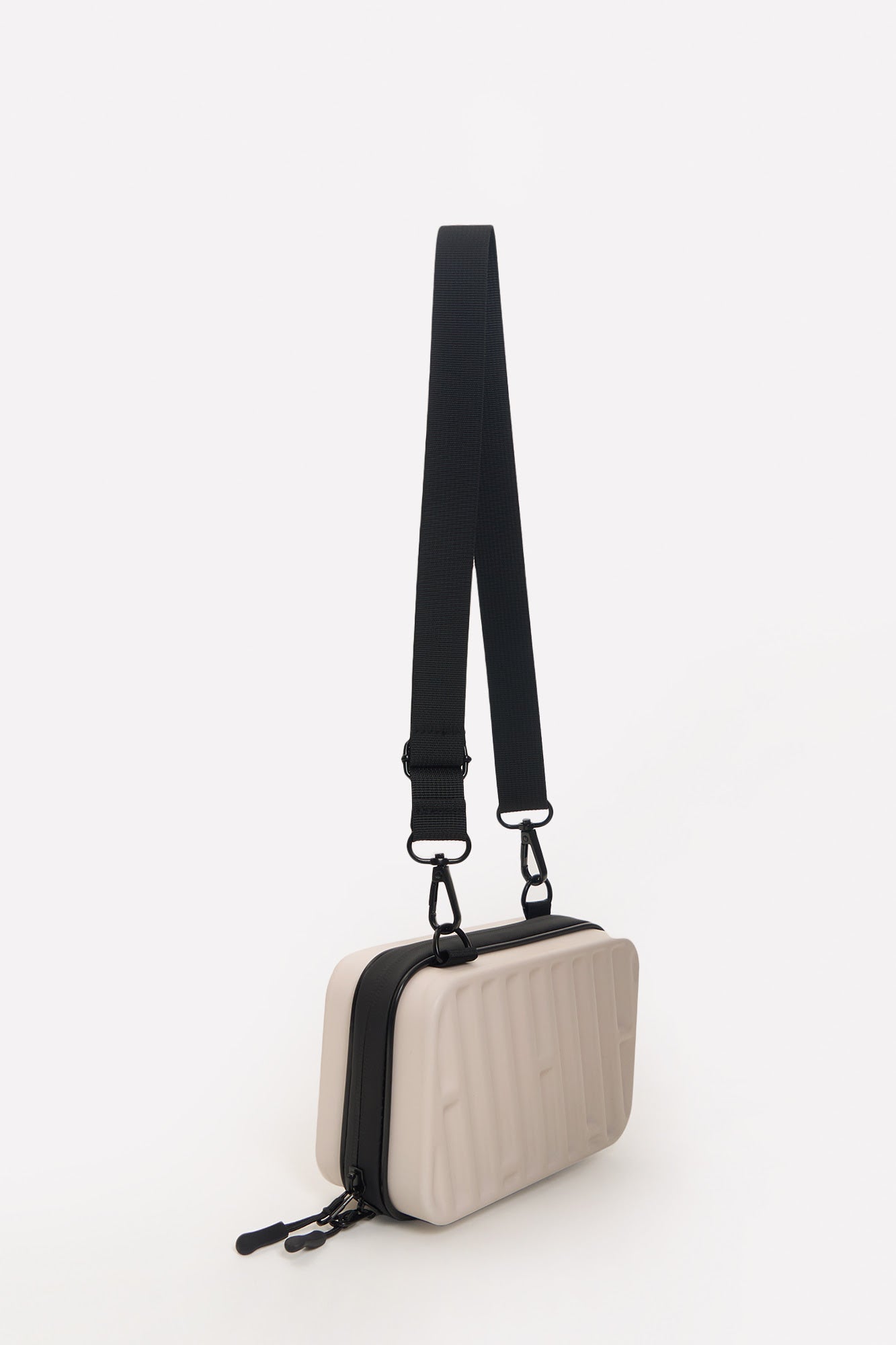 991651-Off White (2).jpg