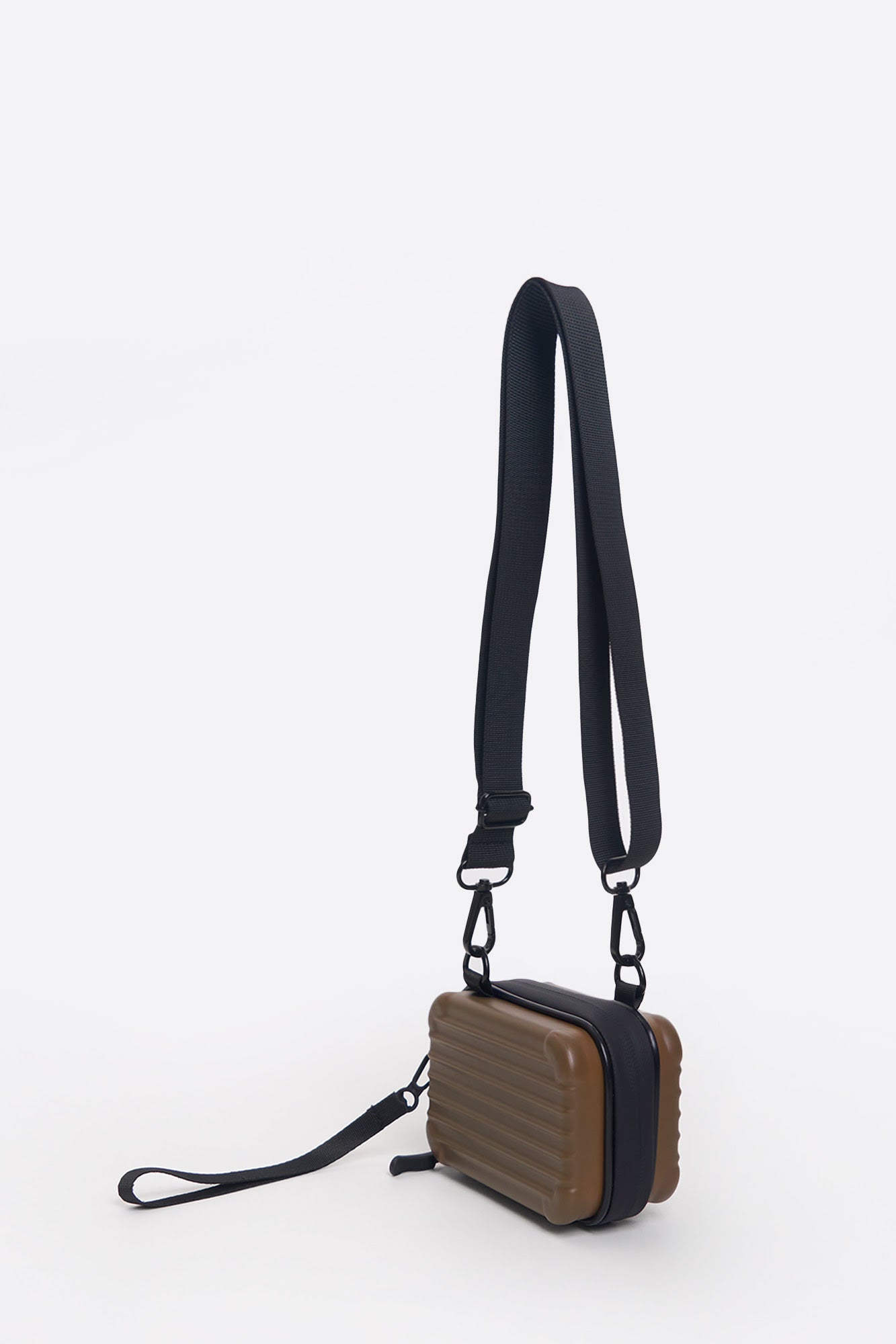 991652-Brown (1).jpg