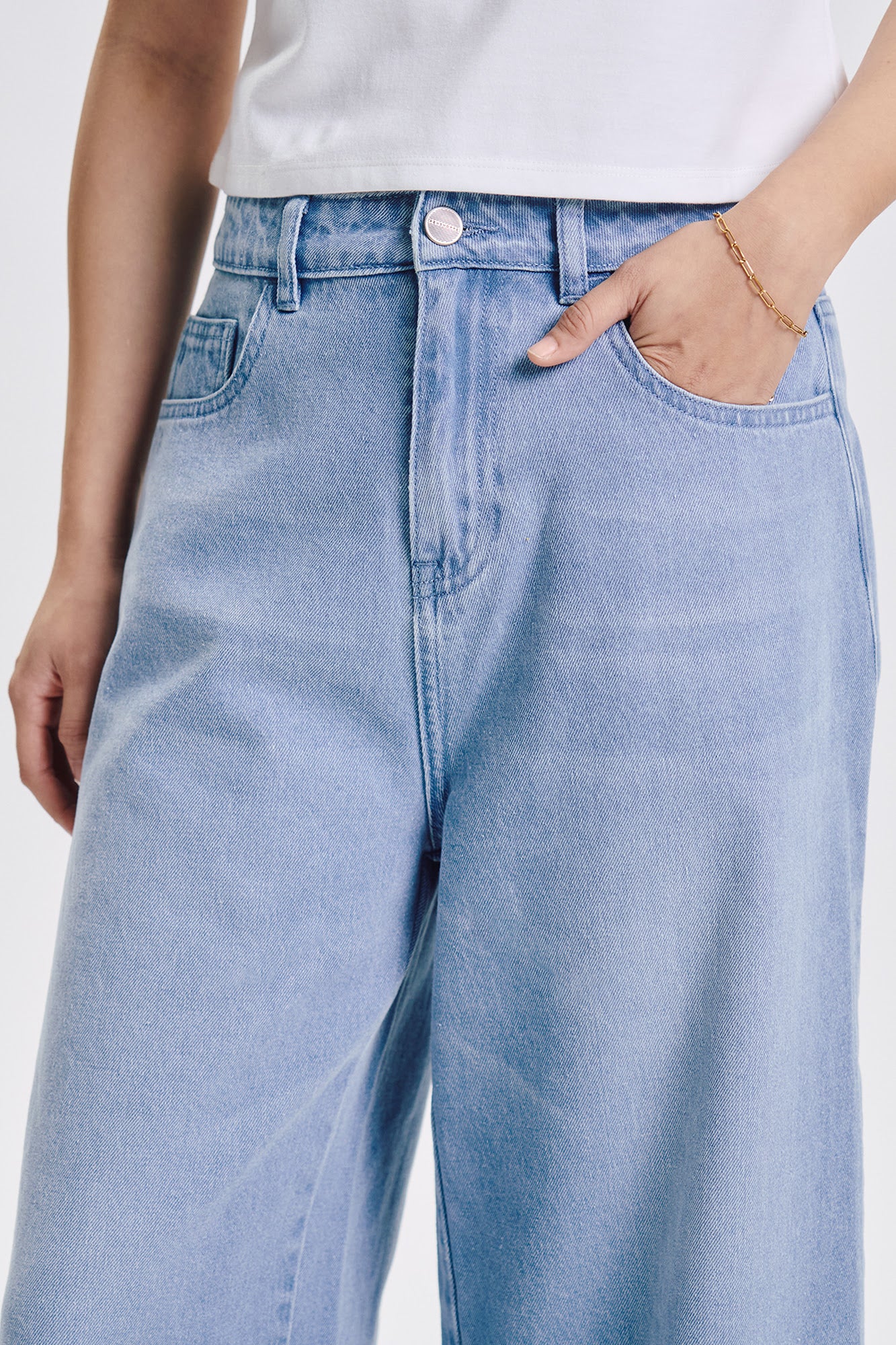 991681-Light Blue (2).jpg