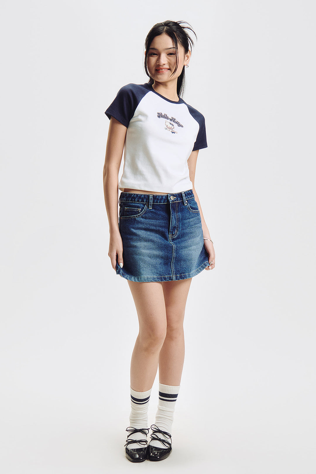 991781-Off White (1).jpg