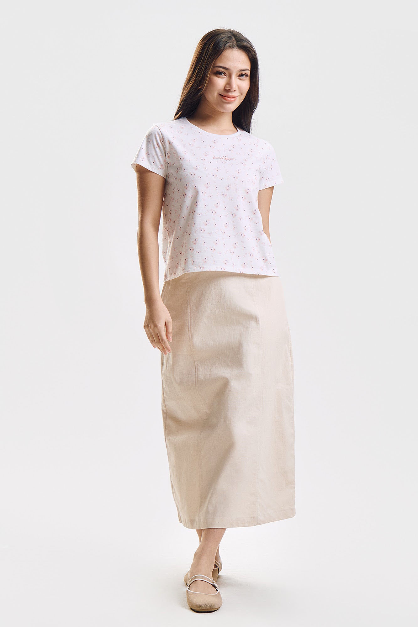 991786-Off White (1).jpg