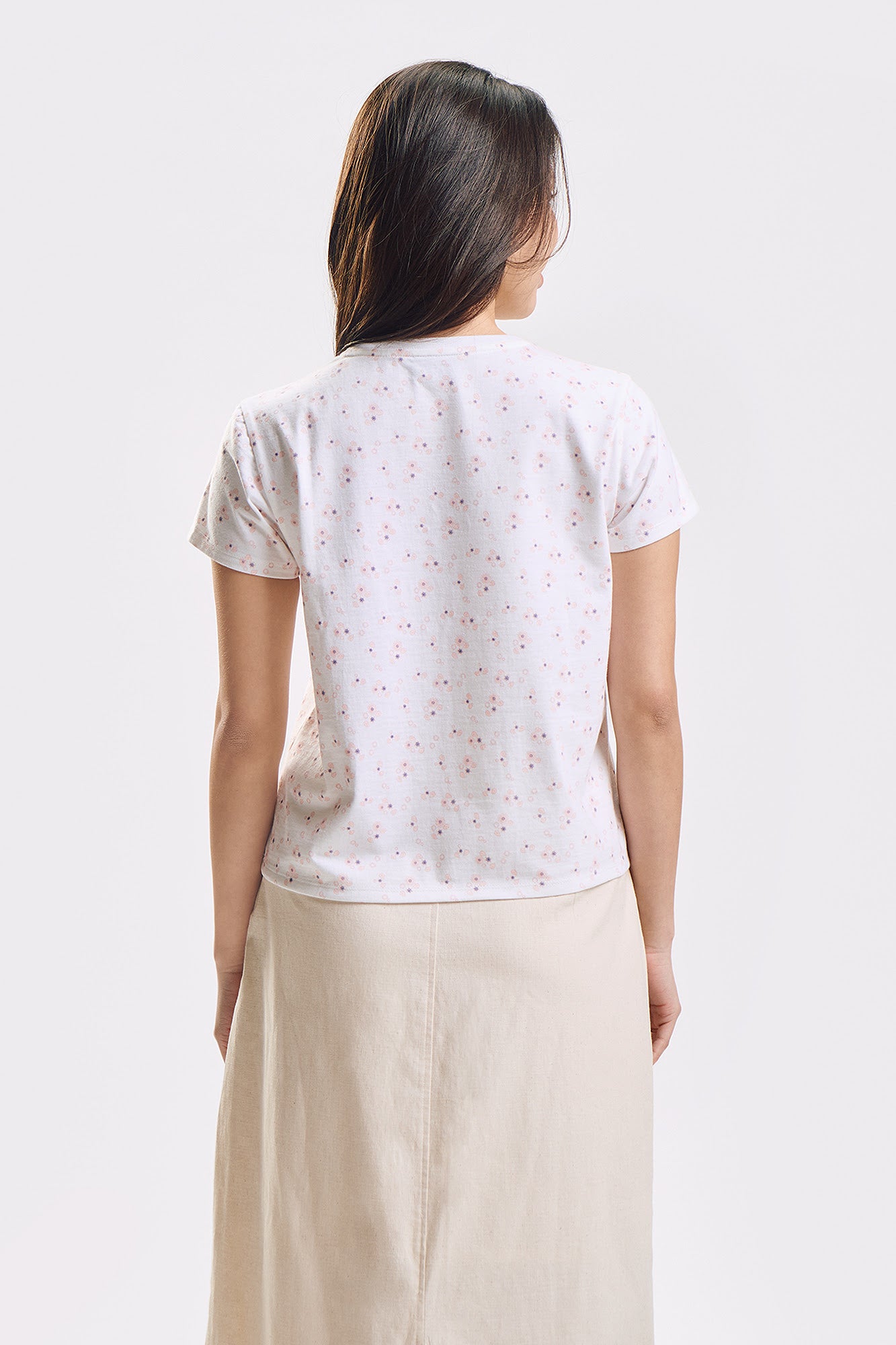 991786-Off White (3).jpg