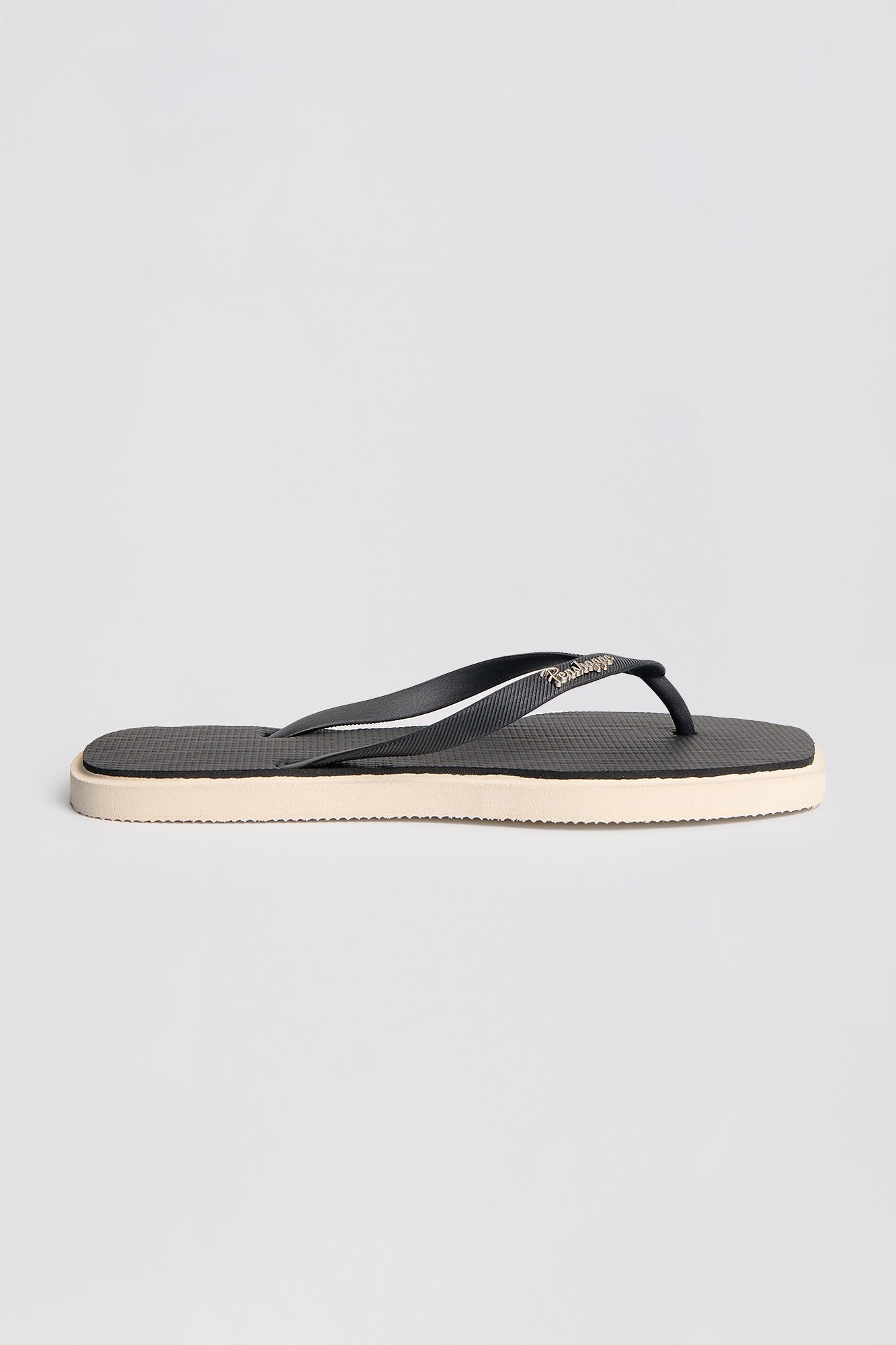 Women's Two-Tone Extended Square Toe Flip Flops