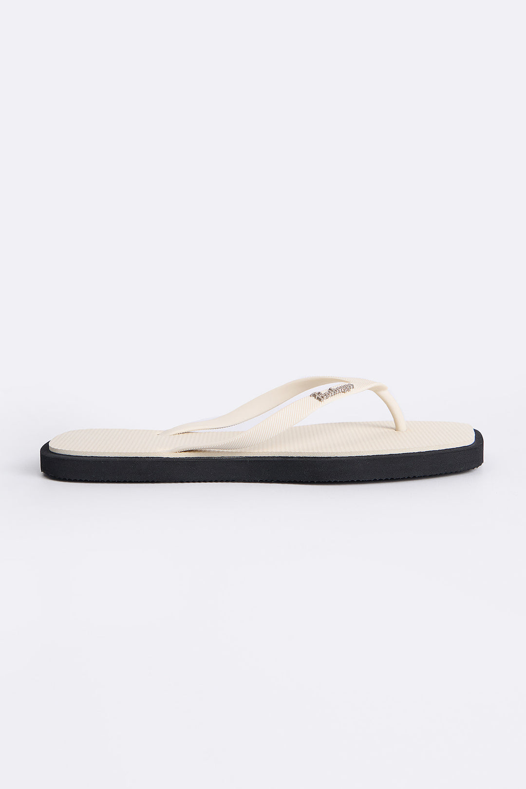 991971-Off White (1).jpg