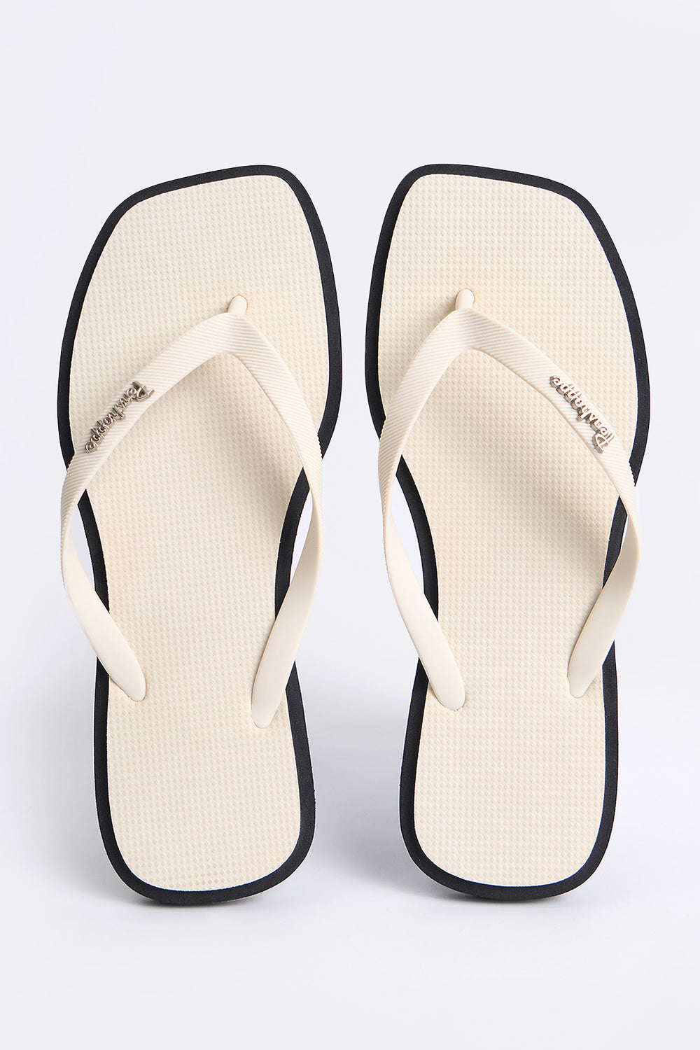 991971-Off White (4).jpg