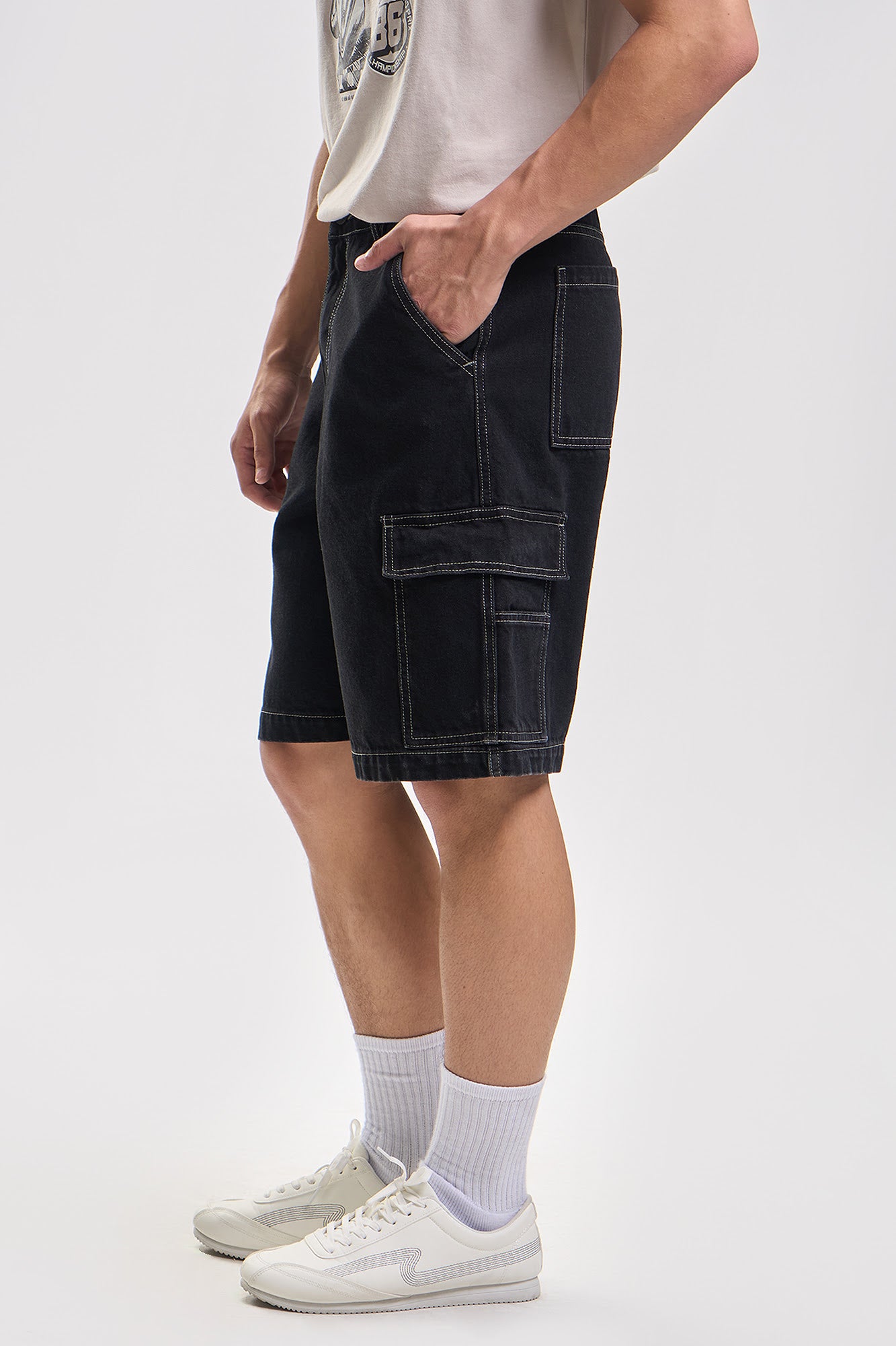 992052-Black (4).jpg