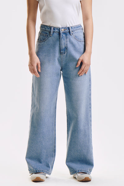 Classic Straight Fit Jeans