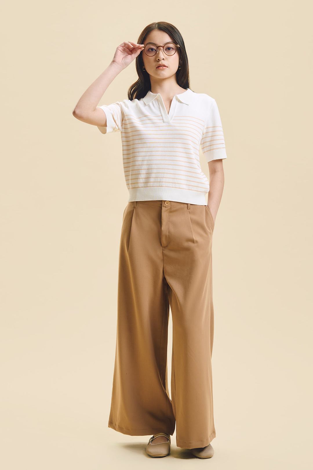 992323-Off White (1).jpg