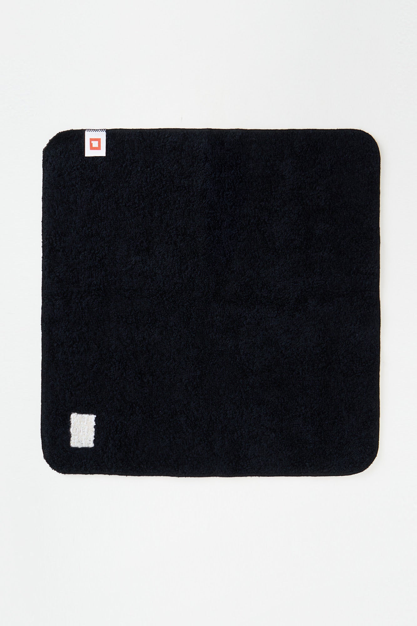 992464-Charcoal (3).jpg